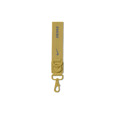 W+NSKM+KEYCHAIN.png